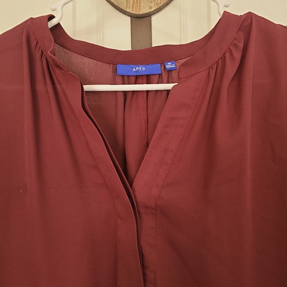 (425) Apt. 9  Woman's Short Sleeve Blouse, Size: Medium Color: Burgundy - Picture 5 of 11